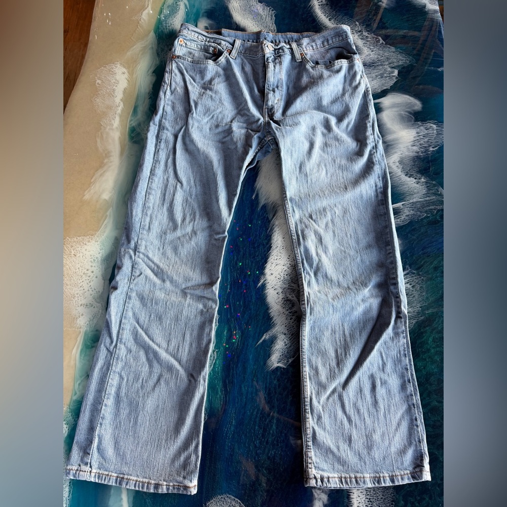 SALE! BUY or BUNDLE Mens Light Blue Denim Levi 527 Jeans Size 36X30